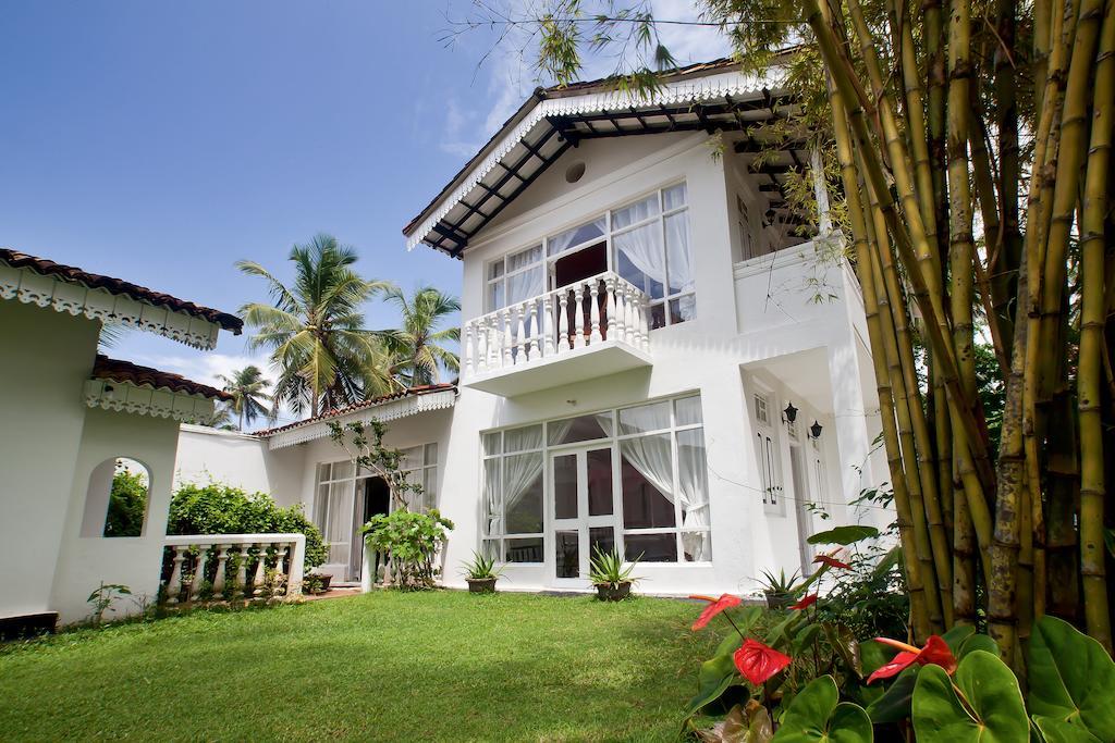 Chitra Ayurveda Hotel Bentota Ruang foto